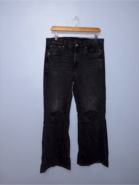American Eagle | Black Distressed Bootcut Jeans | Size 8